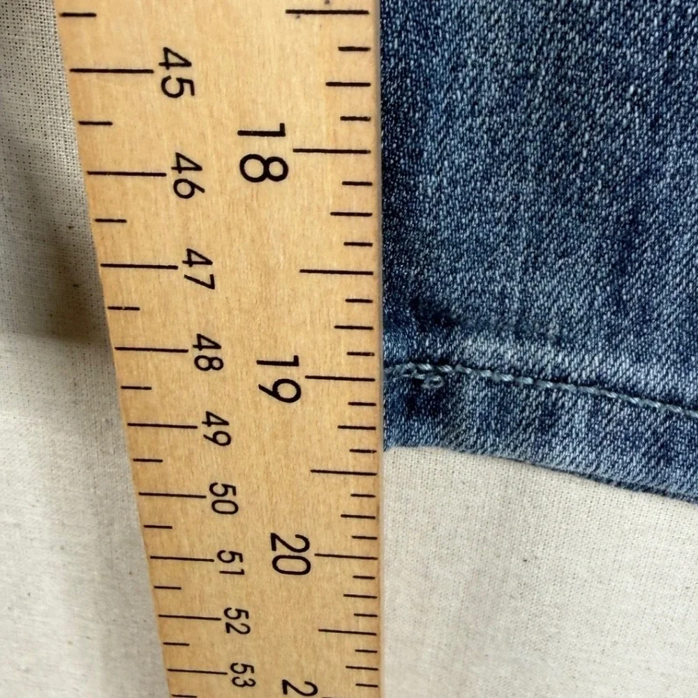 Gap Kids Bee/Star Aplique Super Skinny‎ Jeans size 6 Blue